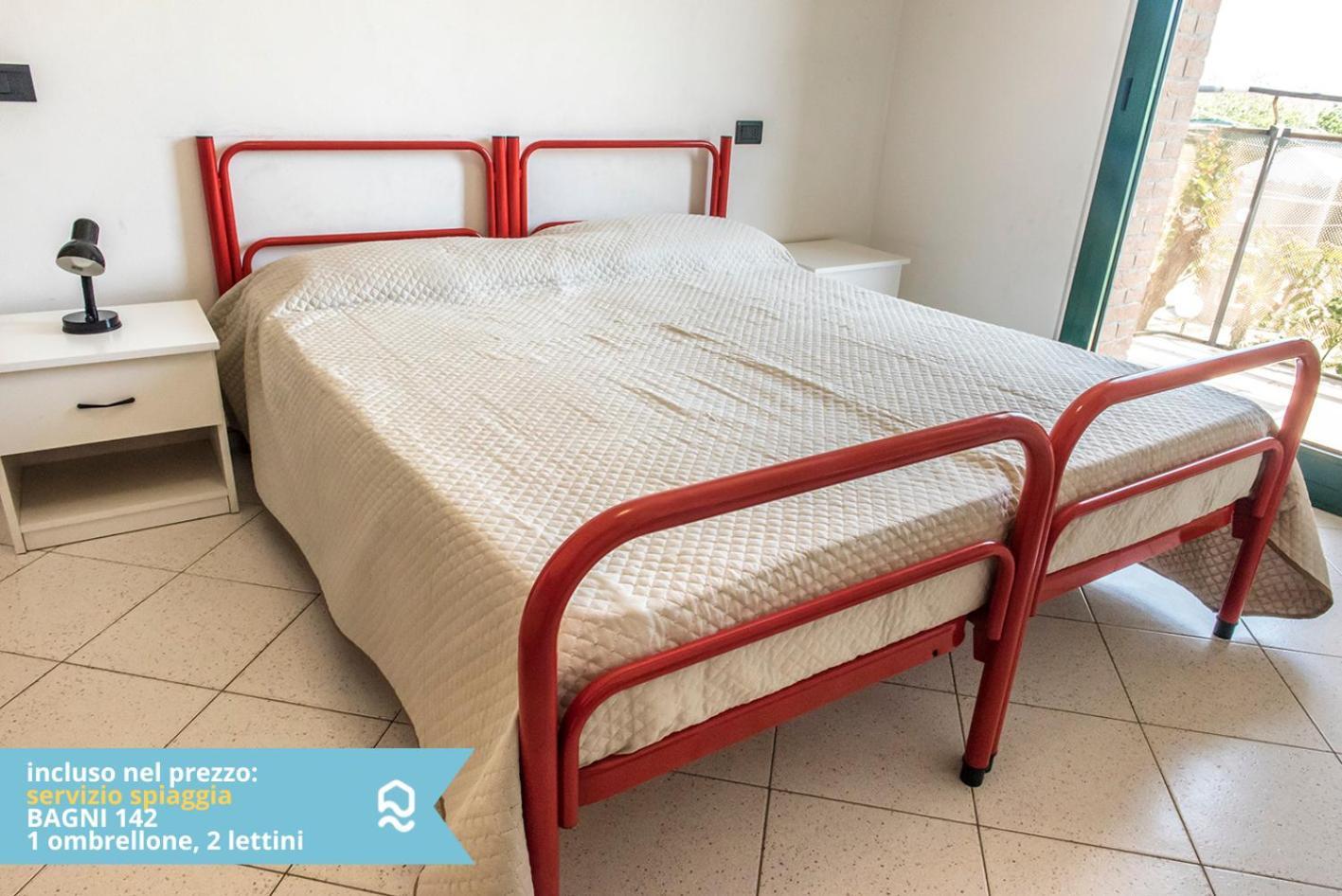 Se003 - Senigallia, Bilocale Sul Mare Con Spiaggia Apartment Luaran gambar